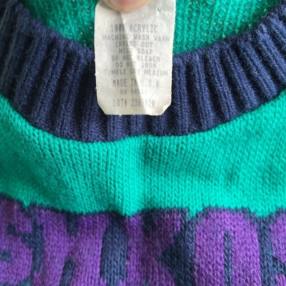 Oshkosh vintage logo mock neck sweater